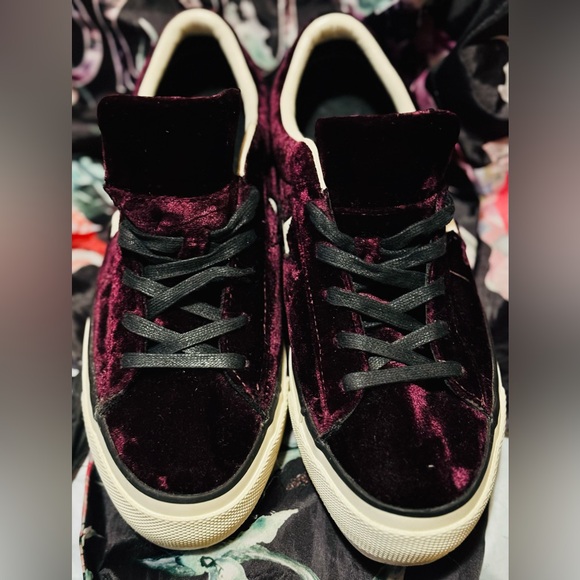 SALE- Converse One Star Platform Velvet Ox 'Dark Sangria' 9- NWOT - Picture 2 of 8